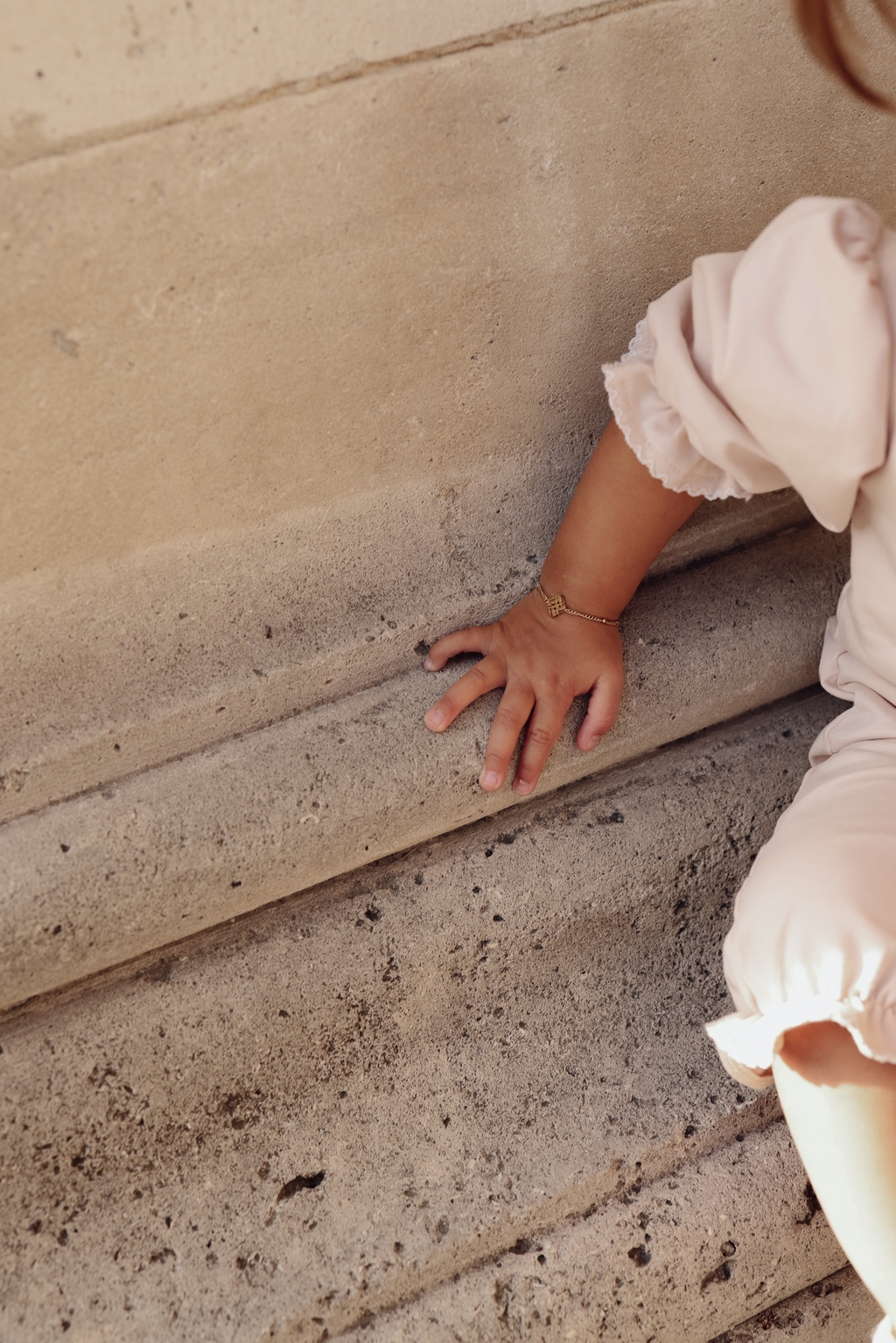 The Aíra Emblem Bracelet