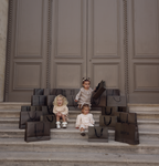 Give the essence of Aíra